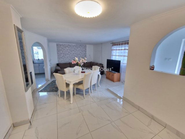 Eladó családi ház, Ercsiben 42.5 M Ft, 3 szobás