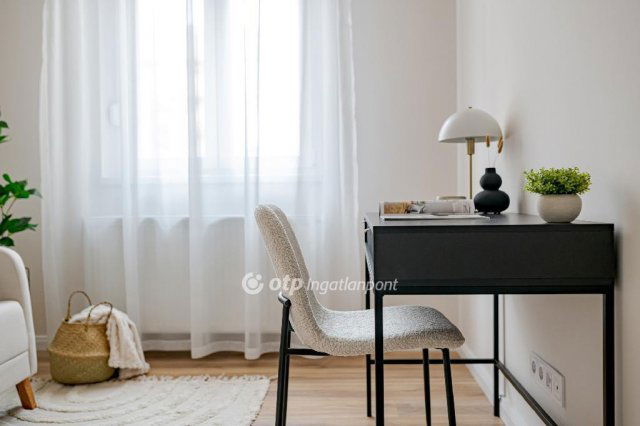 Eladó téglalakás, Budapesten, I. kerületben 119.9 M Ft