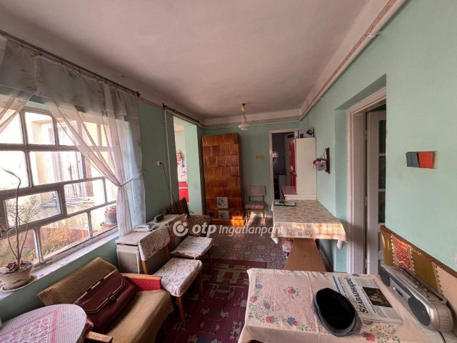 Eladó családi ház, Hajdúböszörményen 42 M Ft, 1+1 szobás