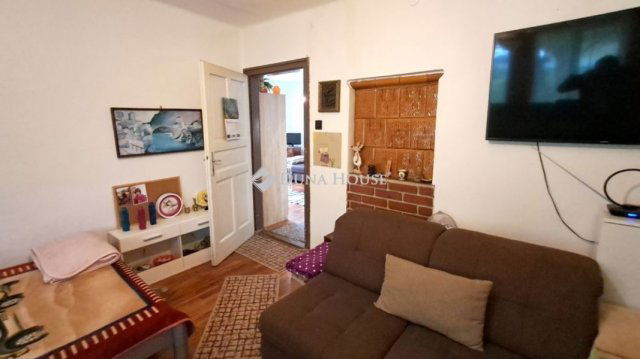 Eladó családi ház, Vásárosmiskén 15.9 M Ft, 2 szobás