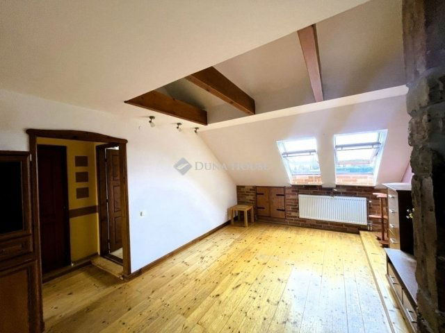 Eladó téglalakás, Kecskeméten 49.9 M Ft, 3 szobás