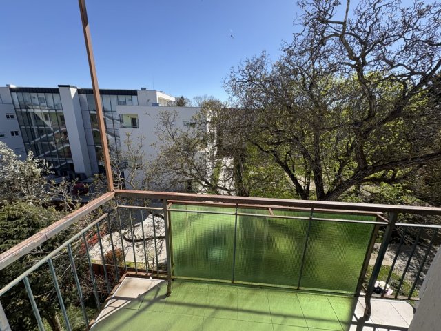 Eladó téglalakás, Kaposváron, Damjanich utcában 32.8 M Ft