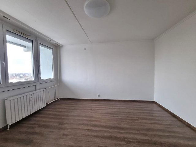 Kiadó panellakás, albérlet, Budapesten, XXI. kerületben