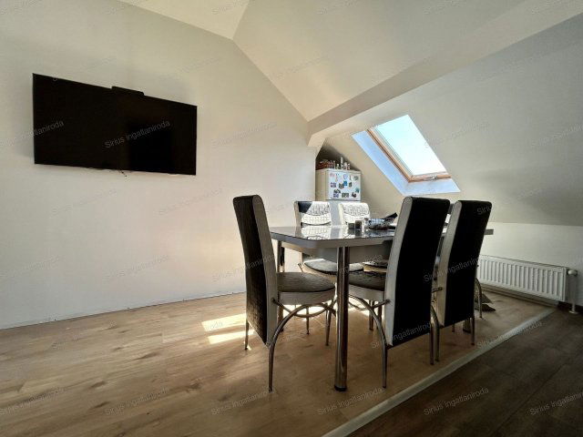 Eladó családi ház, Budapesten, XX. kerületben, Valéria utcában