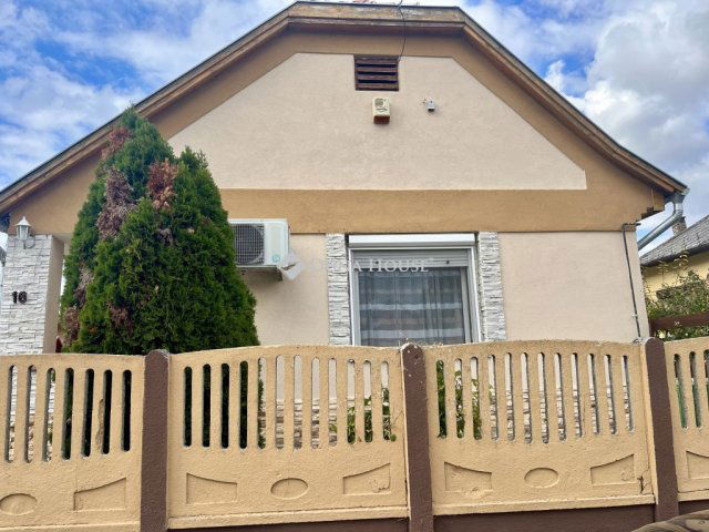 Eladó családi ház, Lovasberényben 79.9 M Ft, 3 szobás