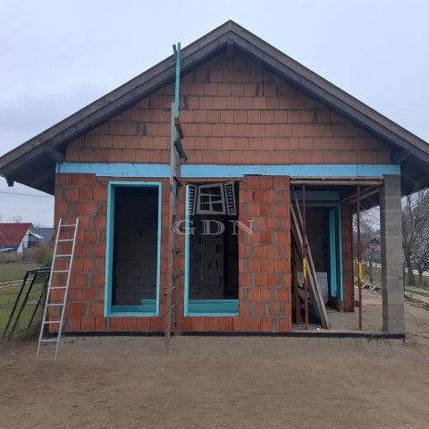 Eladó ikerház, Szigethalmon 89 M Ft, 4 szobás