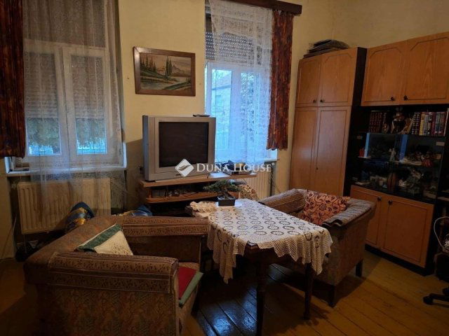 Eladó családi ház, Szombathelyen 57 M Ft, 3 szobás