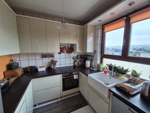 Eladó sorház, Csömörön 145 M Ft, 2+3 szobás