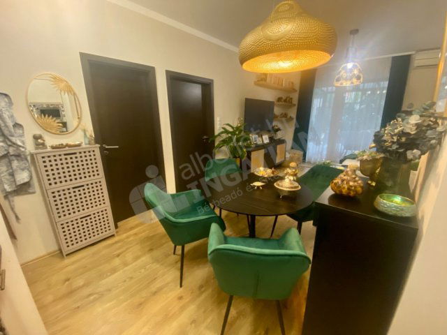 Kiadó téglalakás, albérlet, VIII. kerületben, Corvin sétányon