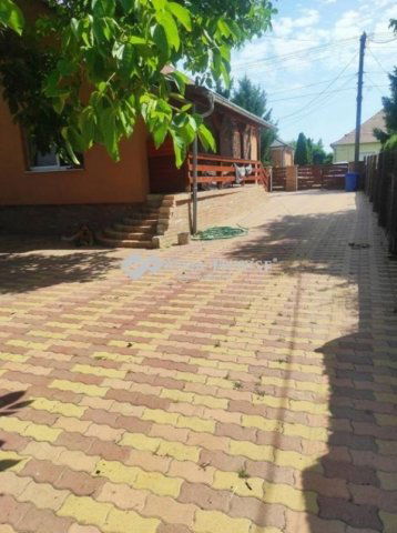 Eladó családi ház, Bicsérden 69 M Ft, 5 szobás