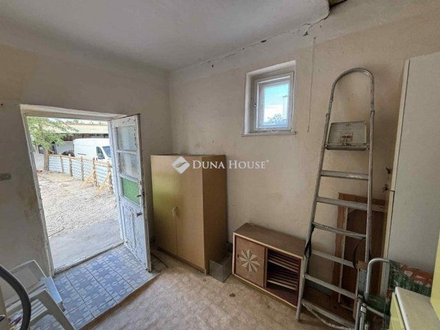 Eladó családi ház, Sándorfalván 55.9 M Ft, 2+1 szobás