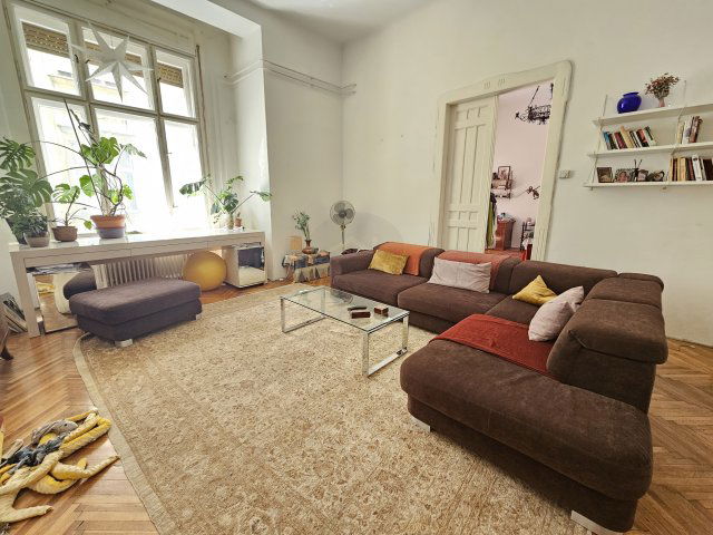 Eladó téglalakás, Budapesten, II. kerületben 170 M Ft, 4 szobás