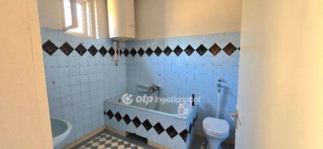 Eladó családi ház, Hajdúhadházon 23.999 M Ft, 3 szobás