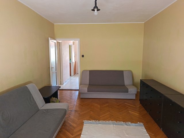 Kiadó téglalakás, albérlet, Szegeden 170 E Ft / hó, 1+2 szobás
