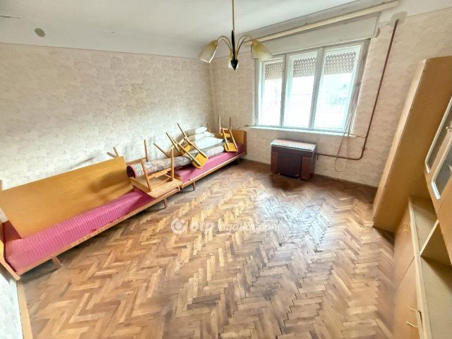 Eladó családi ház, Tiszakécskén 32 M Ft, 3 szobás