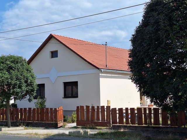 Eladó családi ház, Sármelléken 78 M Ft, 3 szobás