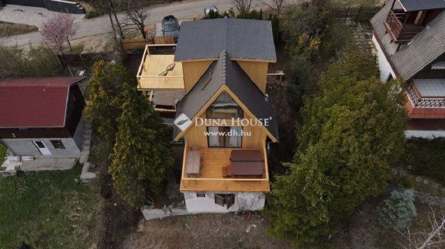 Eladó családi ház, Zebegényben 130 M Ft, 3 szobás