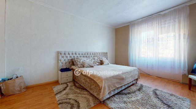 Eladó családi ház, Nagykállóban 14 M Ft, 1 szobás