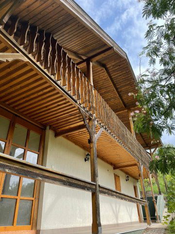 Eladó nyaraló, Pincehelyen 49.9 M Ft, 6 szobás