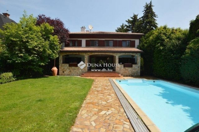 Eladó családi ház, Budapesten, II. kerületben 324 M Ft, 6 szobás