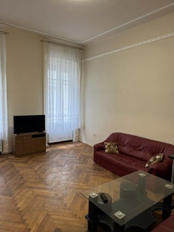 Kiadó téglalakás, albérlet, IX. kerületben, Lónyay utcában