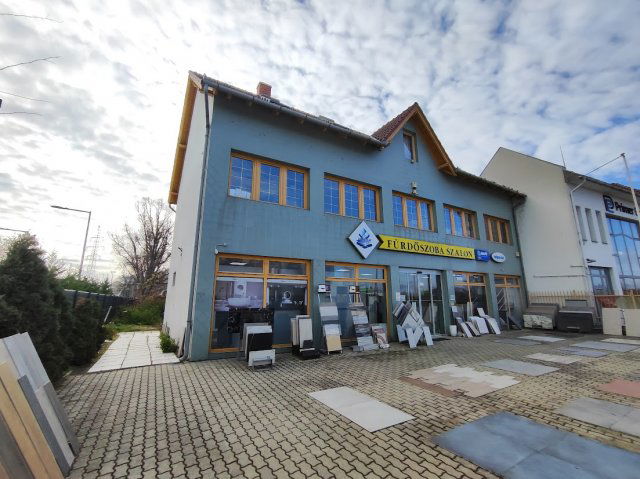 Eladó ipari ingatlan, Szegeden 390 M Ft / költözzbe.hu