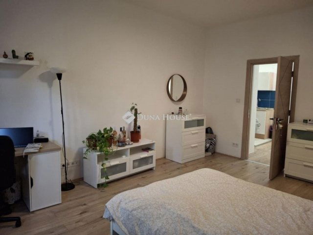 Eladó téglalakás, Budapesten, IX. kerületben 91.9 M Ft, 3 szobás