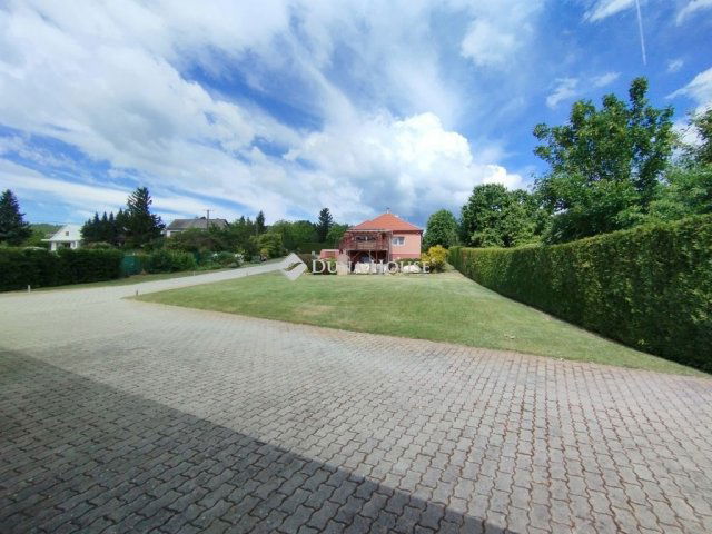 Eladó családi ház, Balatongyörökön 149.99 M Ft, 3+1 szobás