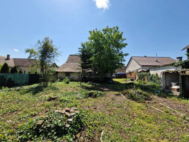 Eladó családi ház, Villányban 20.5 M Ft, 3 szobás