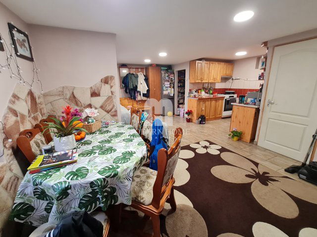 Eladó családi ház, Csákváron 38.8 M Ft, 3 szobás