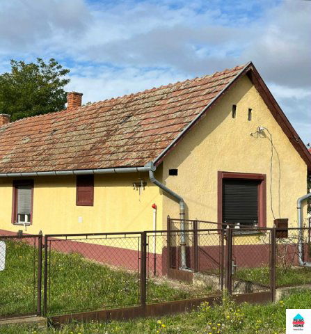 Eladó családi ház, Buzsákon 17.9 M Ft, 2+1 szobás