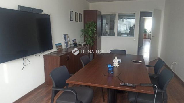 Eladó ipari ingatlan, Sóskúton 750 M Ft / költözzbe.hu