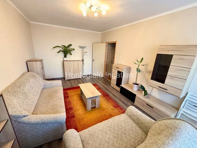 Eladó panellakás, Nyíregyházán 46.9 M Ft, 2 szobás