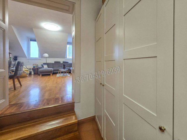 Eladó téglalakás, Sopronban 92 M Ft, 3 szobás