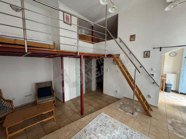 Kiadó téglalakás, albérlet, VI. kerületben, Liszt Ferenc téren