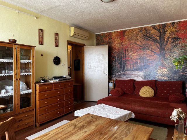 Eladó panellakás, Pécsett, Tildy Zoltán utcában 36 M Ft