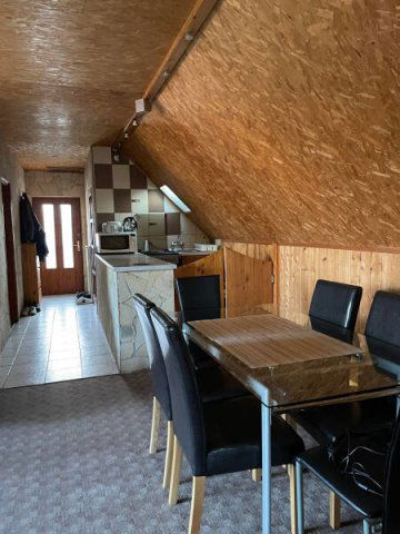 Eladó családi ház, Pilisvörösváron 89.9 M Ft, 6+2 szobás