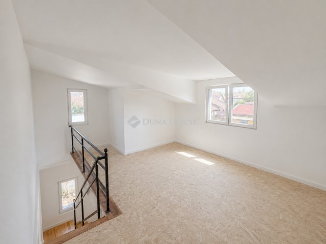 Eladó családi ház, Budapesten, XX. kerületben 59 M Ft, 2 szobás
