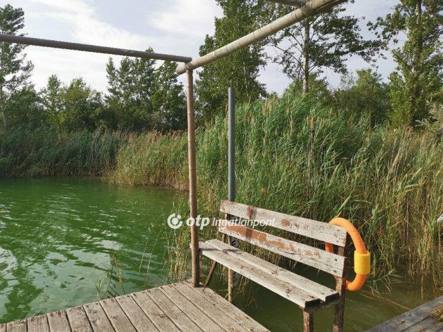 Eladó családi ház, Délegyházán 130 M Ft, 5 szobás