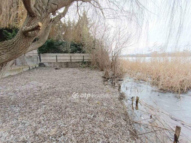 Eladó családi ház, Áporkán 85 M Ft, 1+2 szobás