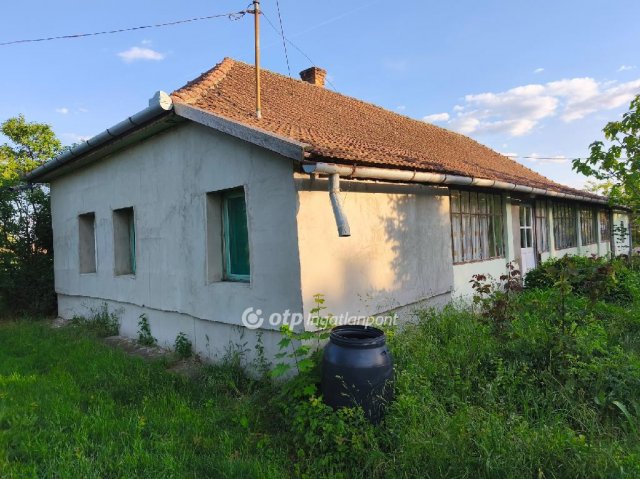 Eladó nyaraló, Kardoson 6.6 M Ft, 2+1 szobás