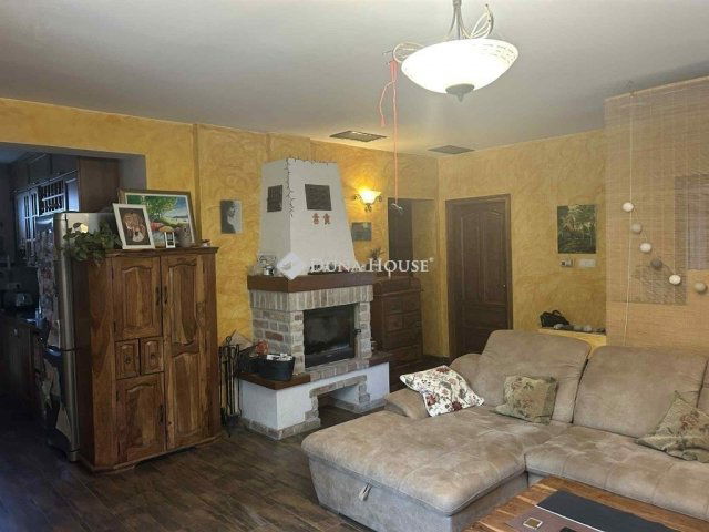 Eladó családi ház, Gödöllőn 129.9 M Ft, 4 szobás