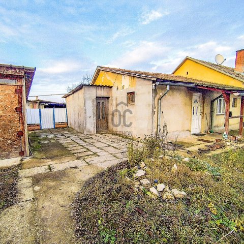 Eladó családi ház, Nagykőrösön 24.5 M Ft, 3 szobás