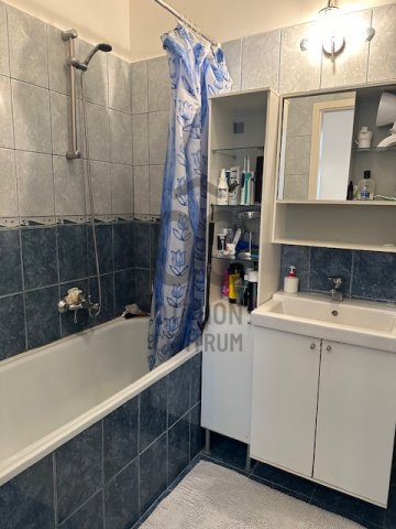 Eladó téglalakás, Budapesten, VI. kerületben 109.9 M Ft