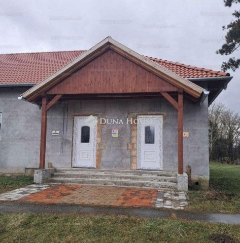 Eladó családi ház, Csákányon 59 M Ft, 1 szobás