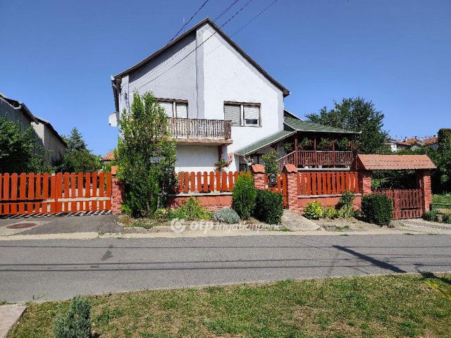 Eladó családi ház, Sárospatakon 69 M Ft, 4 szobás