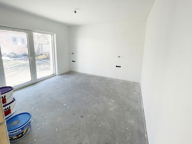 Eladó iroda, Budaörsön 100 M Ft, 4 szobás / költözzbe.hu