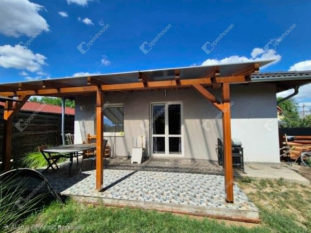Eladó téglalakás, Gyömrőn 89.99 M Ft, 4 szobás