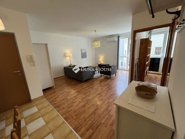 Eladó téglalakás, Budapesten, IX. kerületben 81.99 M Ft