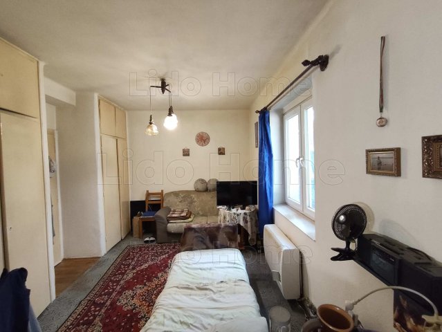 Eladó téglalakás, Balatonfűzfőn 22.9 M Ft, 1 szobás